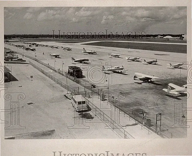 1964 Press Photo Planes at Florida Airport for Civilian Airlift Exercise
