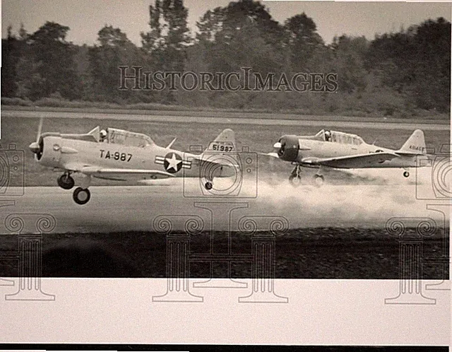Press Photo Air Force Planes Lifting Off - srx01479